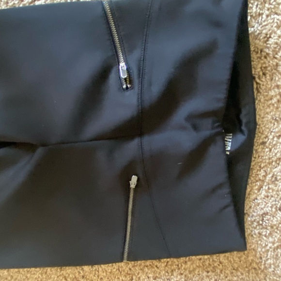 WHITE HOUSE BLACK MARKET: Super condition Leggings - Picture 3 of 5